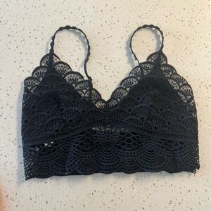 Free People black lace v-neck bralette